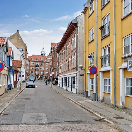 Apartment Nyrenoveret 2br Lejlighed I Hjertet Af *