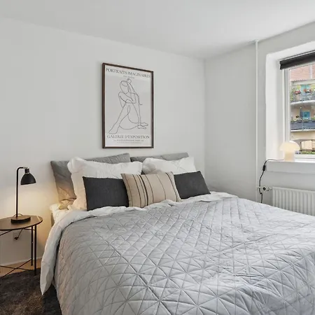 Apartment Nyrenoveret 2br Lejlighed I Hjertet Af *
